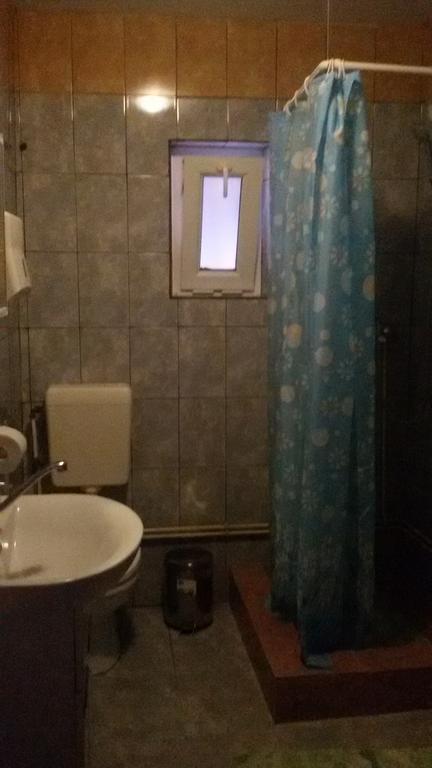 Casa Rodisa Hotel Turda Eksteriør billede